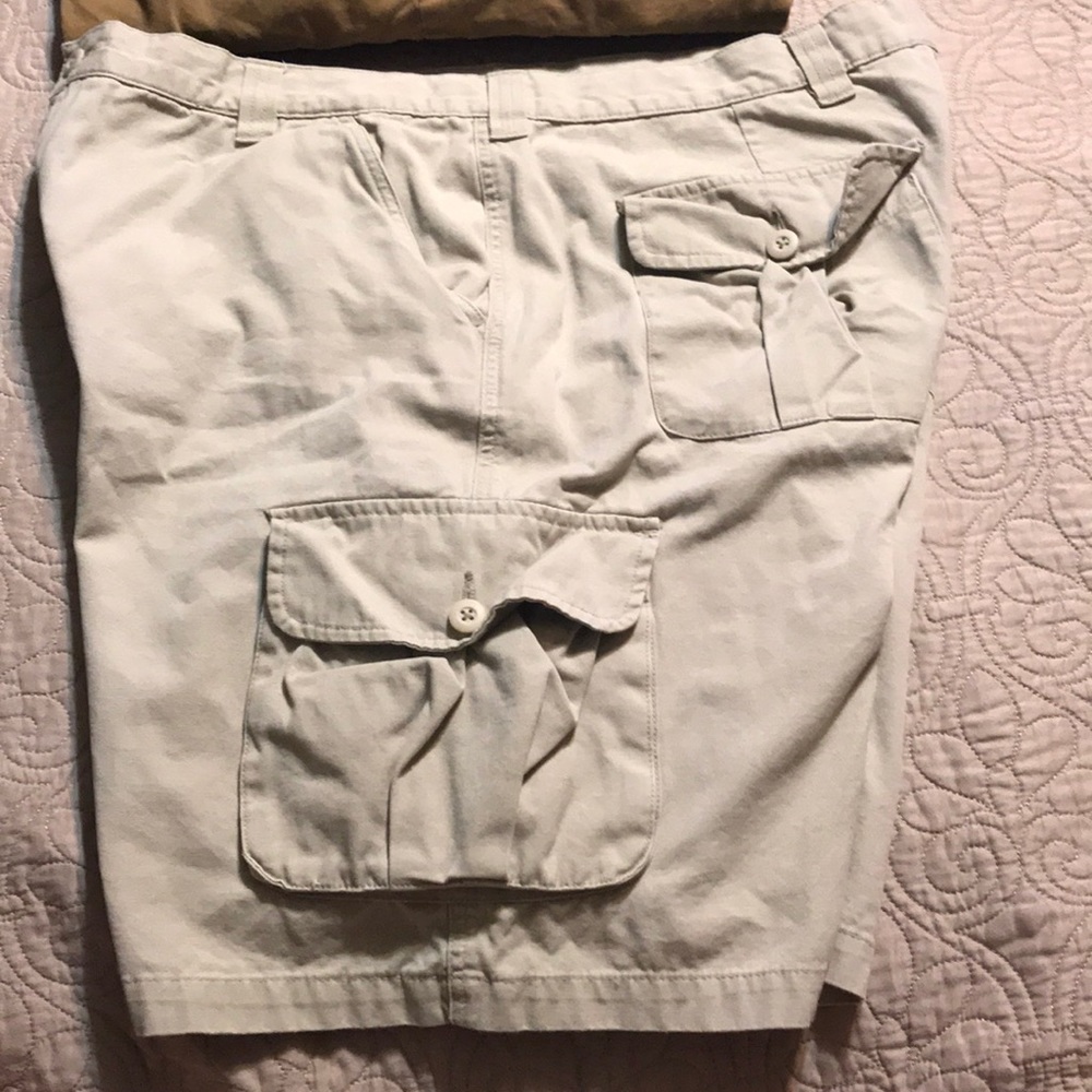 ❤️4/$25 Cargo shorts